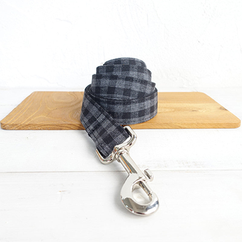 Chequered Dog Collar & Leash